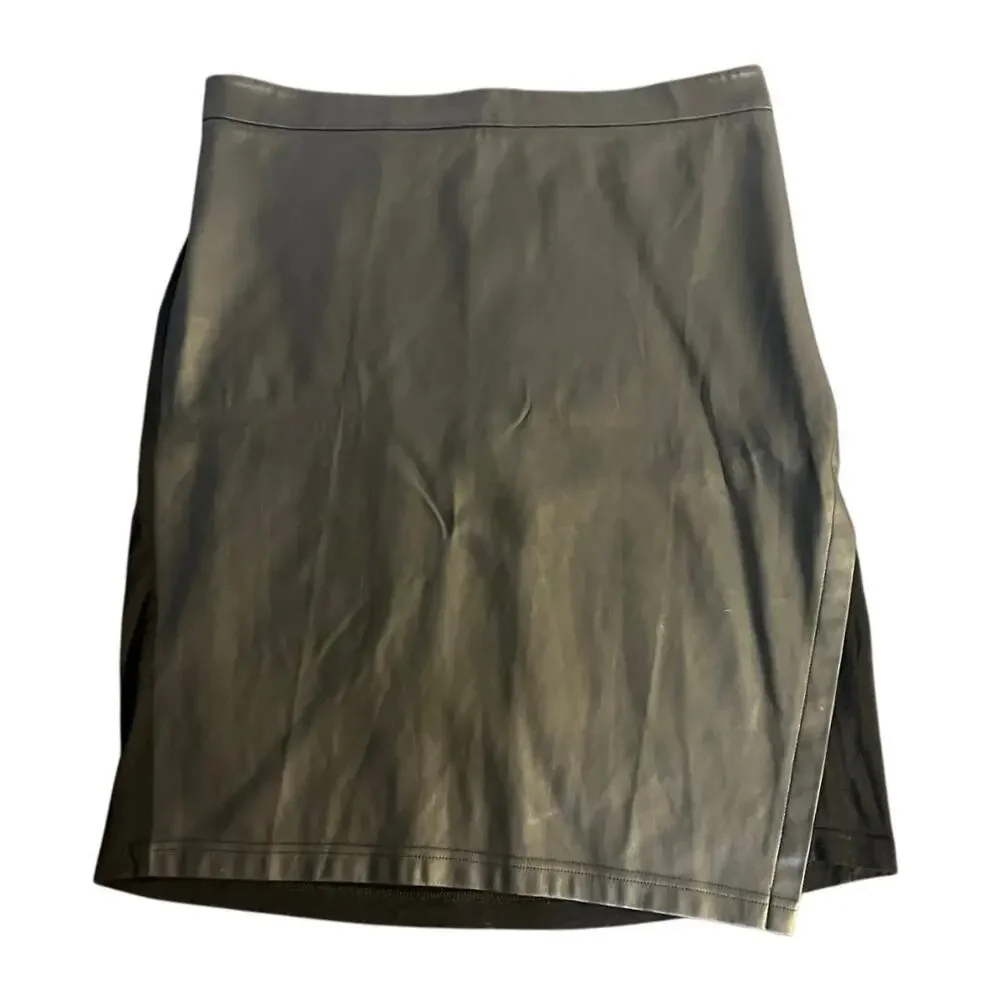 Universal Standard Black Faux Leather Mixed Media Pull-On A-Line Skirt Women